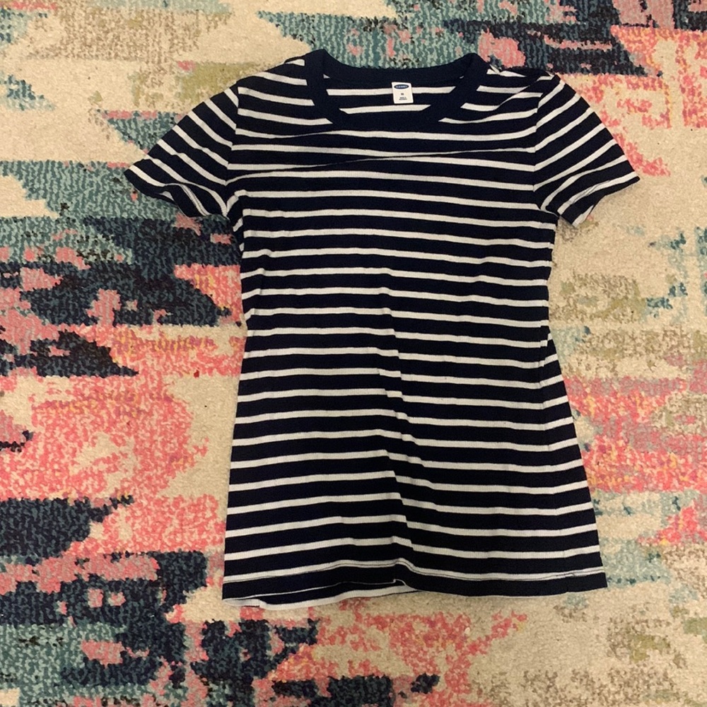 striped navy shirt